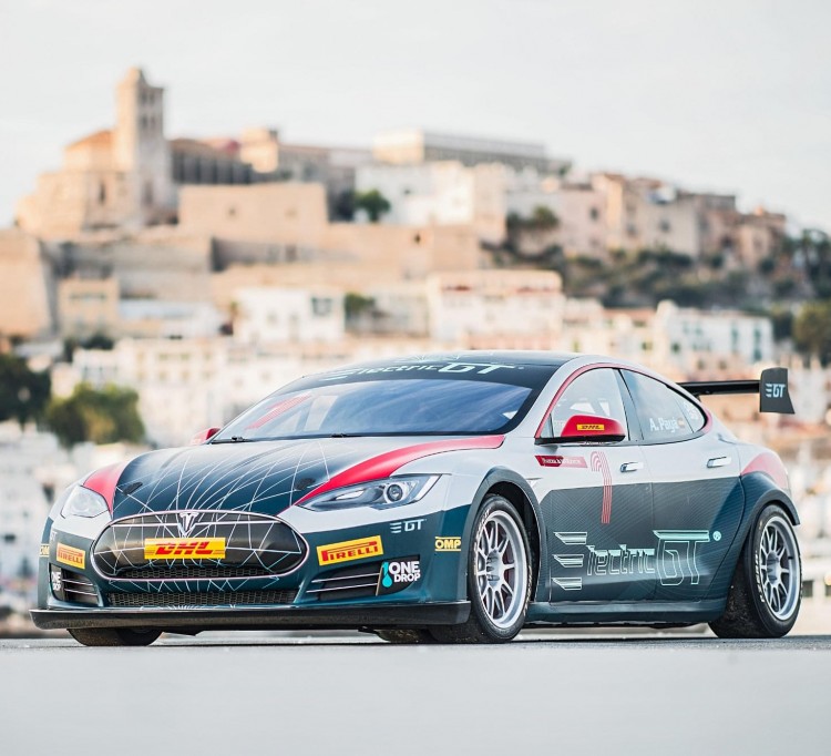 Desvelado-nuevo-campeonato-de-carreras-con-coches-electricos